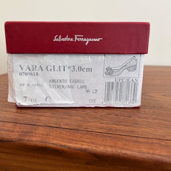 Salvatore Ferragamo Glitter shoes - Picture 9 of 10